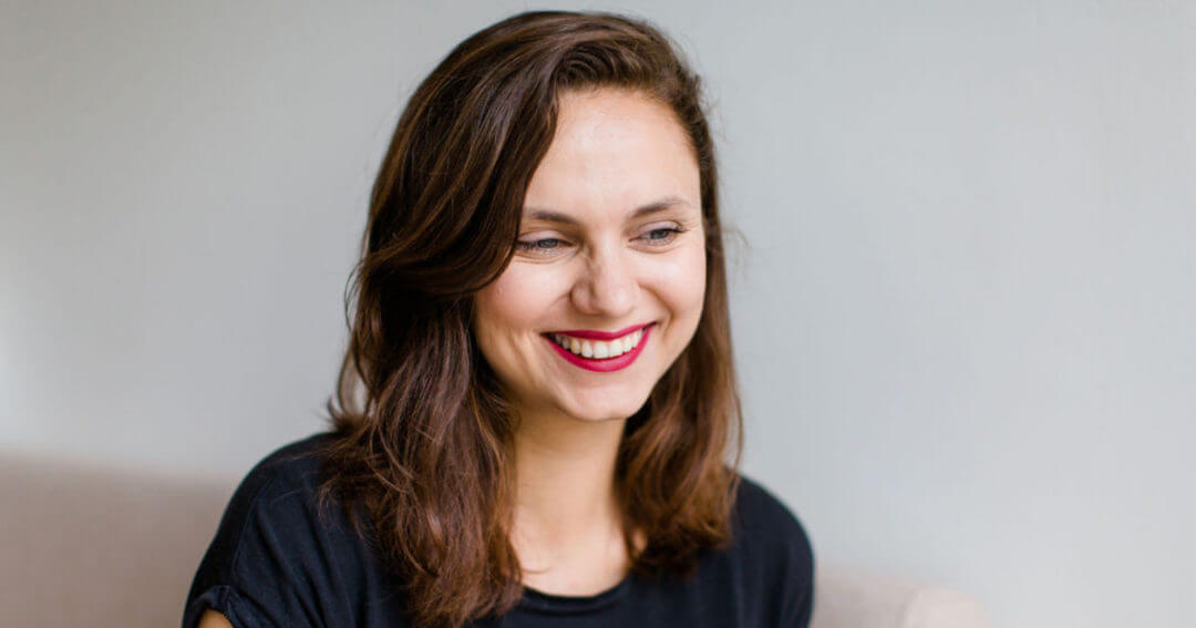 99: Wie du ohne Social Media Kunden gewinnst – Interview mit Alexandra Polunin